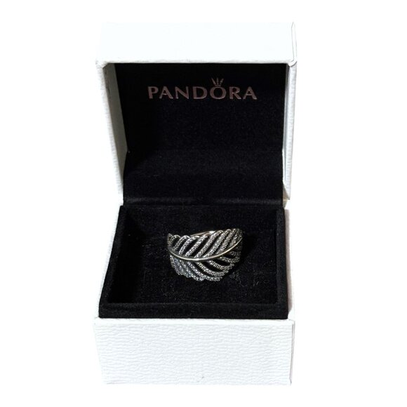 Pandora Feather Ring - Picture 4 of 7